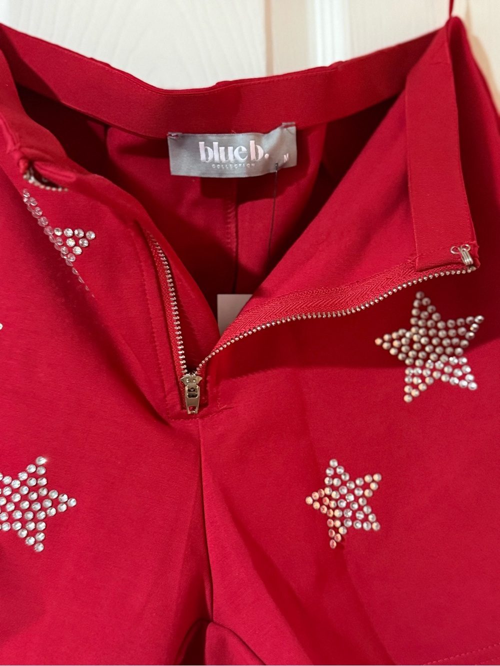 High-Waist Red Rhinestone Star Shorts - Picture 5 of 7
